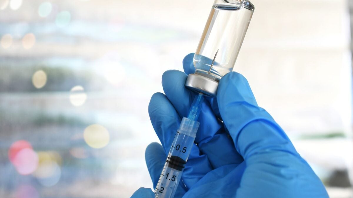  Pfizer’s mRNA Flu Vaccine Works Great, but RFK Jr. Might Ruin It for Everyone