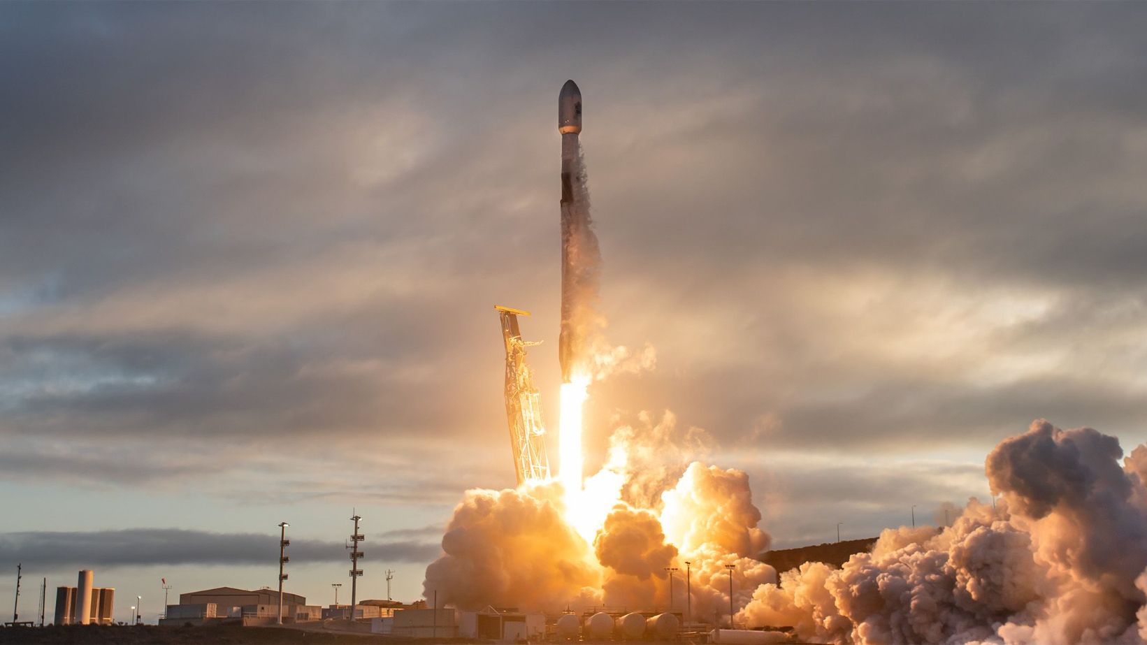  Watch SpaceX launch powerful ocean-mapping satellite for Europe and NASA early Nov. 17