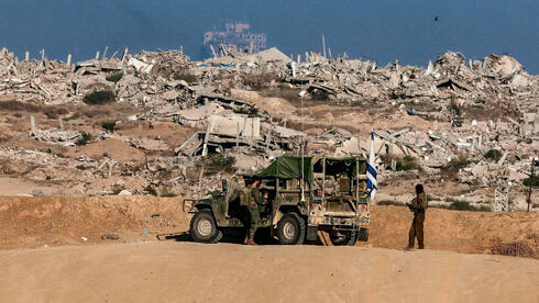  IDF fears being stuck along ceasefire lines as Hamas rebuilds, combat restrictions dr