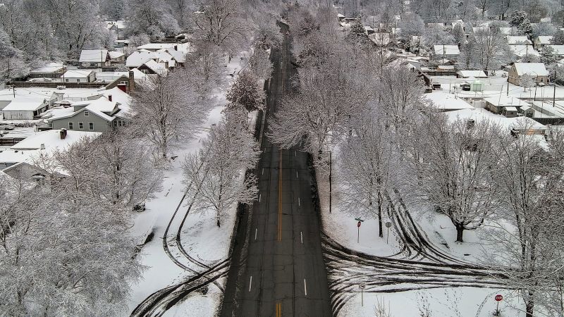  Live updates: Winter storm dropping heavy snow on the Northeast