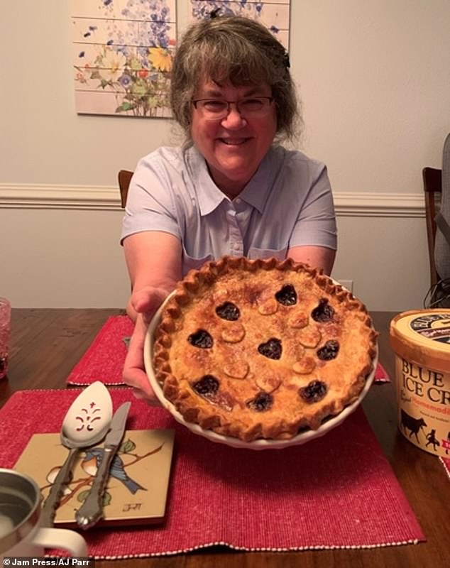  I was catapulted out of my body into heaven after I flatlined during surgery. When I returned there was no trace of my cancer