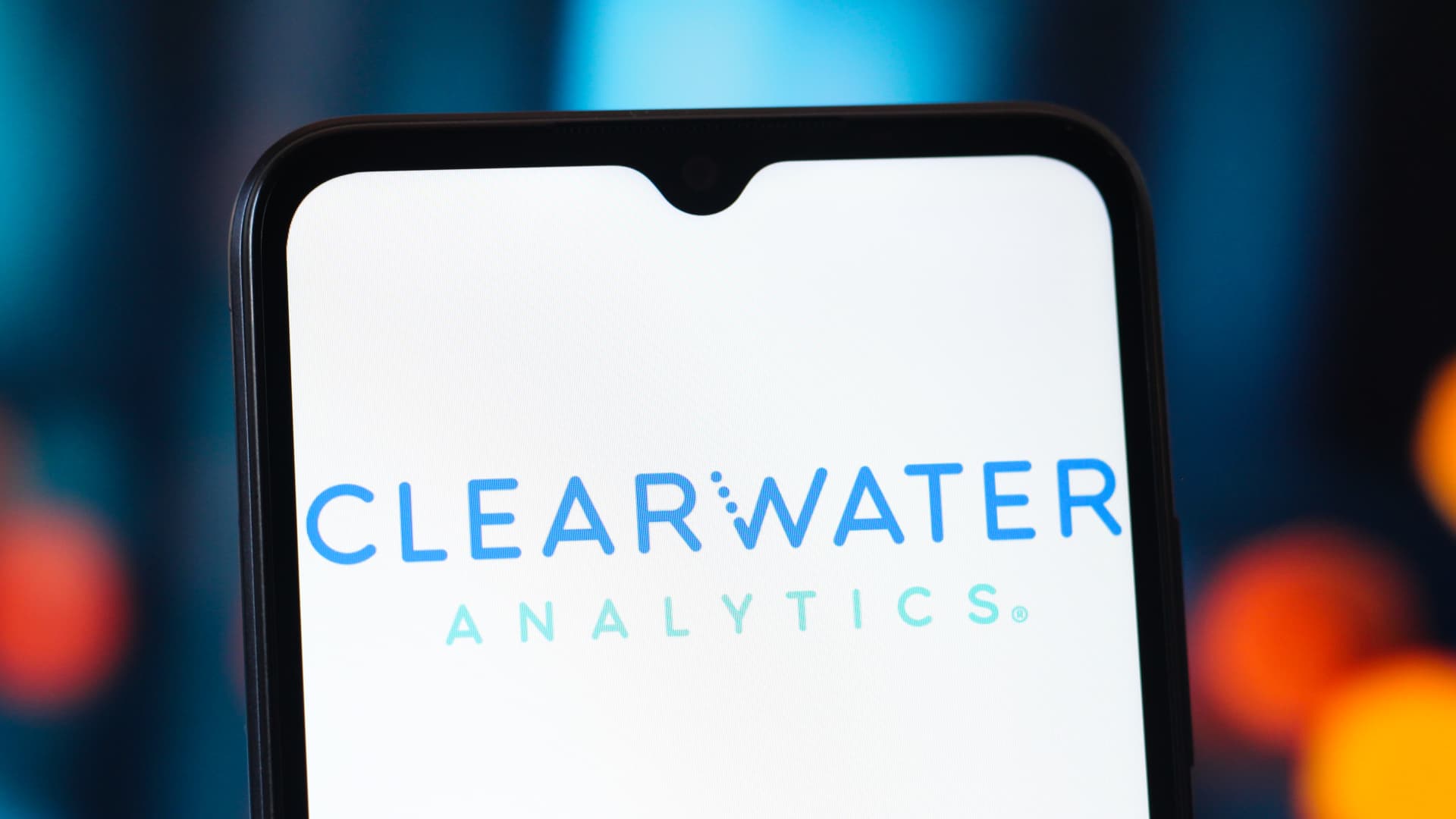  Permira, Warburg to buy Clearwater Analytics for $8.4 billion