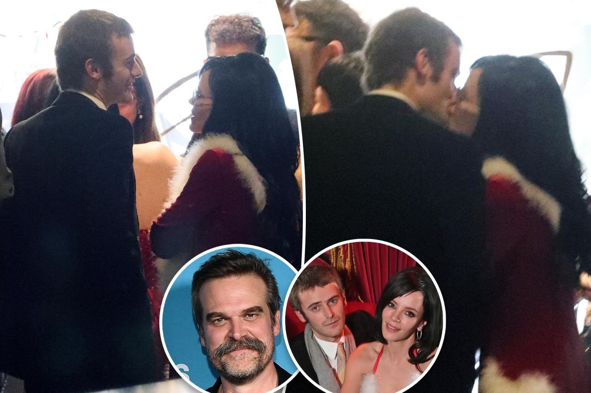  Lily Allen kisses author Jonah Freud after David Harbour split