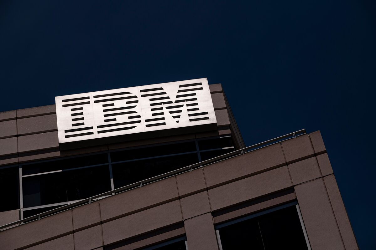  IBM Close to Buying Confluent (CFLT) in $11 Billion Deal, WSJ Says