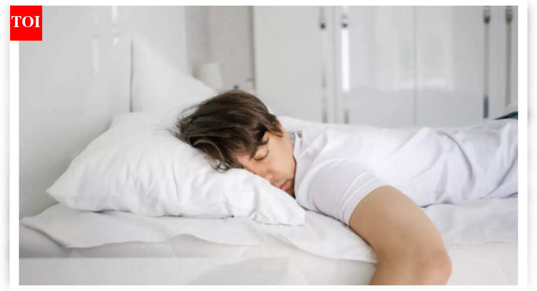  Are you sleeping too much? New research reveals how many hours adults really need for brain health |