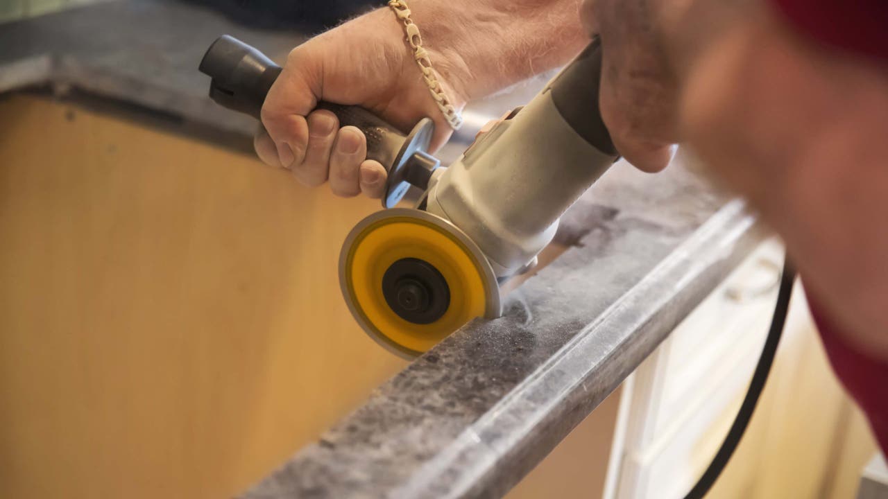  Silicosis: Countertops linked to Massachusetts man’s diagnosis