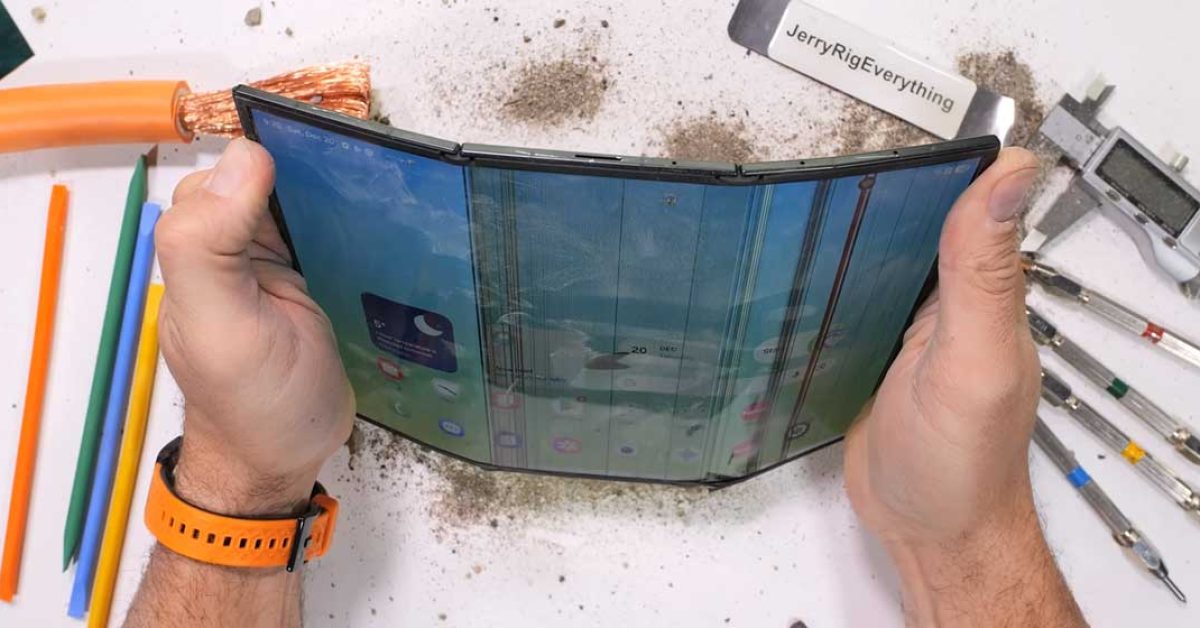  Galaxy Z TriFold suffers horrific defeat in durability test