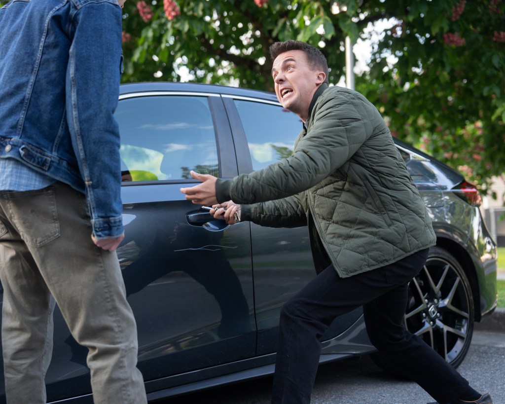  ‘Malcolm In The Middle’ Revival Gets Premiere Date, Photos & Trailer