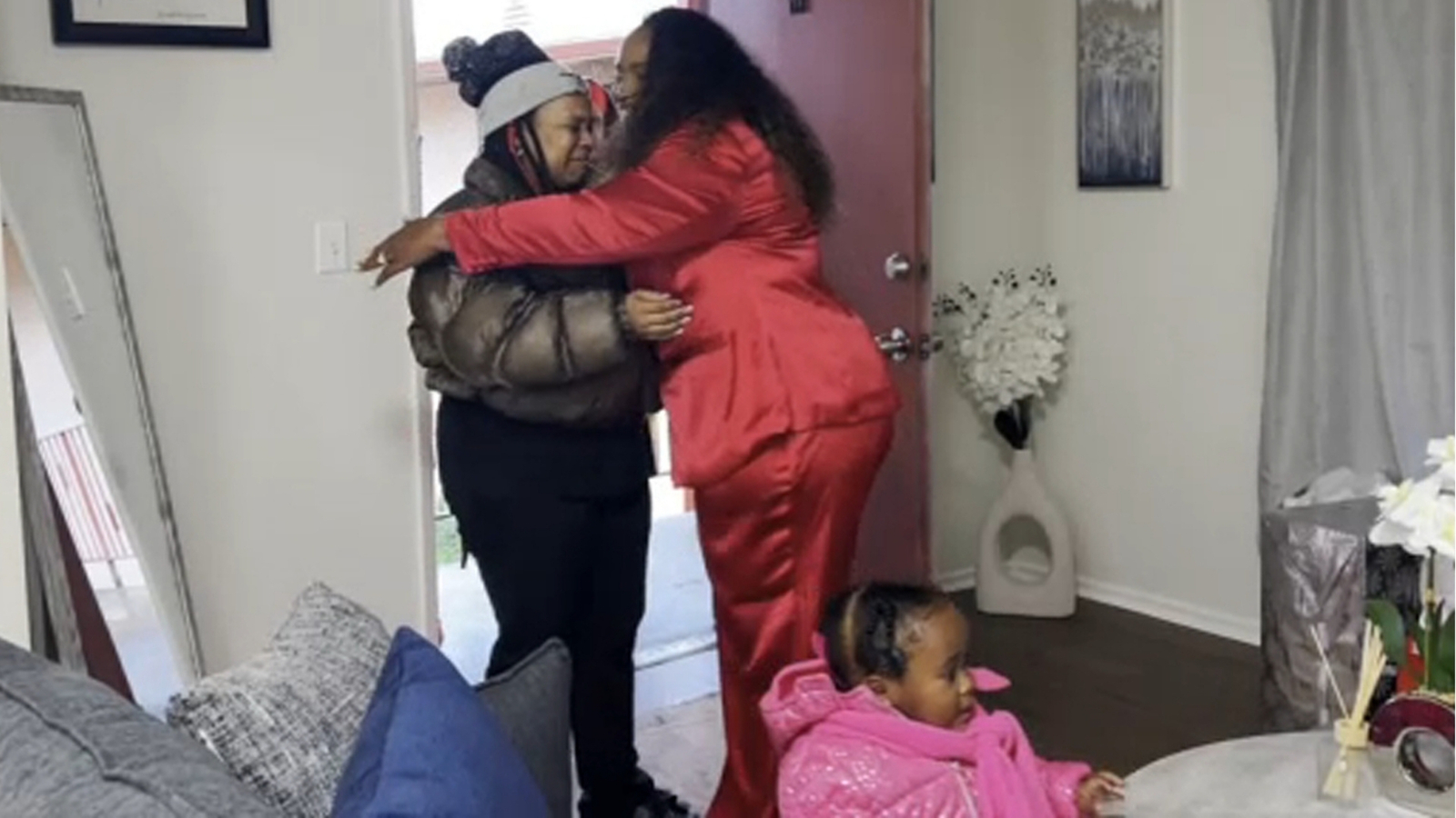  SoCal mother and 2-year-old daughter who were living in car surprised with fully furnished apartment