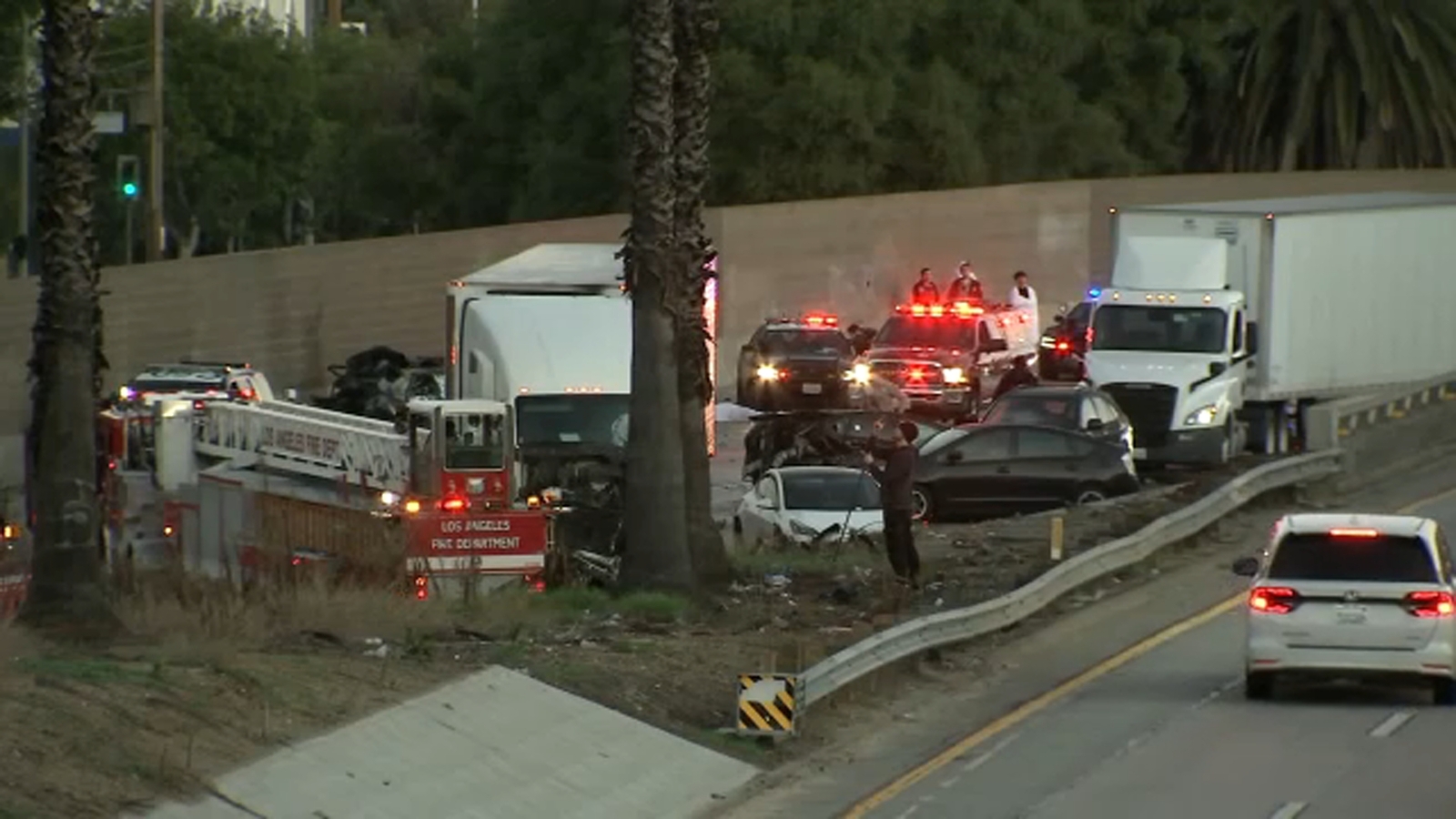 1 killed, 15 others injured in major crash involving semi-truck on southbound 5 Freeway in Boyle Heights
