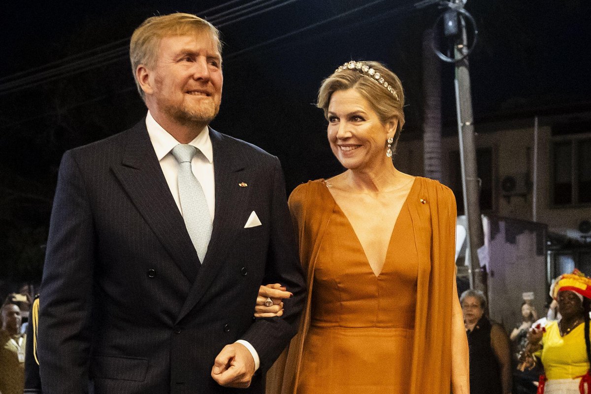  Queen Maxima Gleams in Pearls and Diamonds (including a Fabulous Tiara!) in Paramaribo
