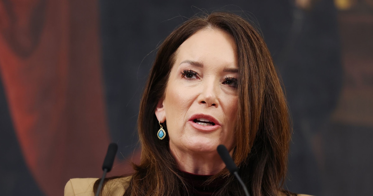  Trump administration threatens to withhold SNAP benefits from blue states over immigration data