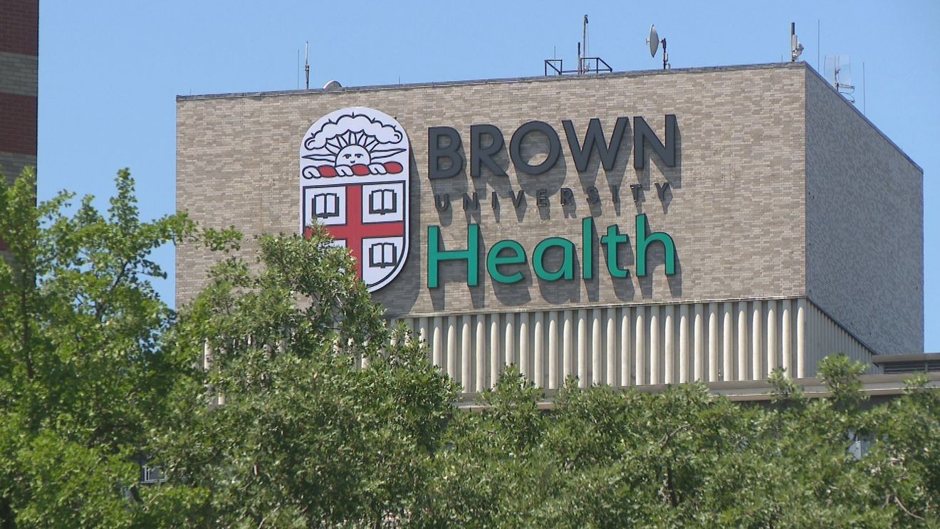  Brown University Health enacts mask mandate amid rise in respiratory viruses