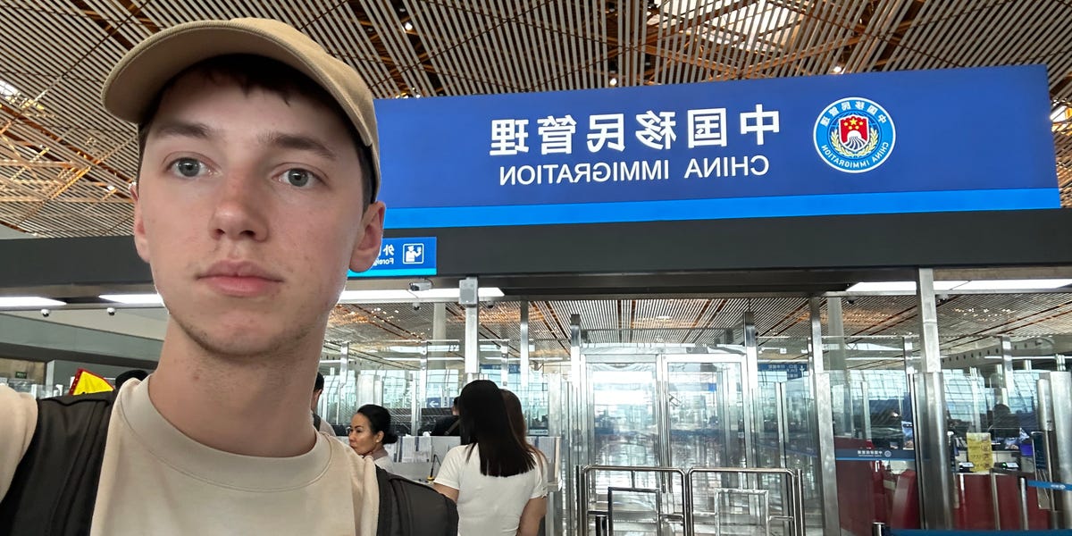  AI Is Letting Employees Slack Off by Quietly Cutting Their Workloads