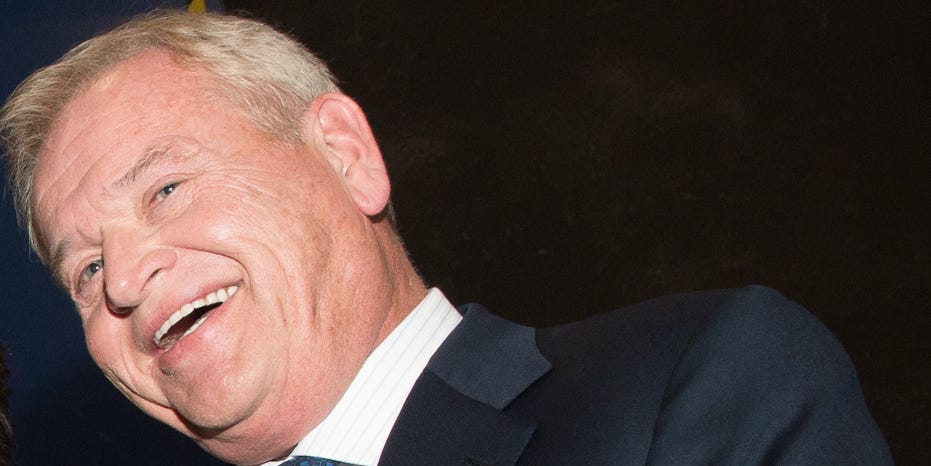  Omnicom CEO John Wren on IPG Merger, AI, and Job Cuts