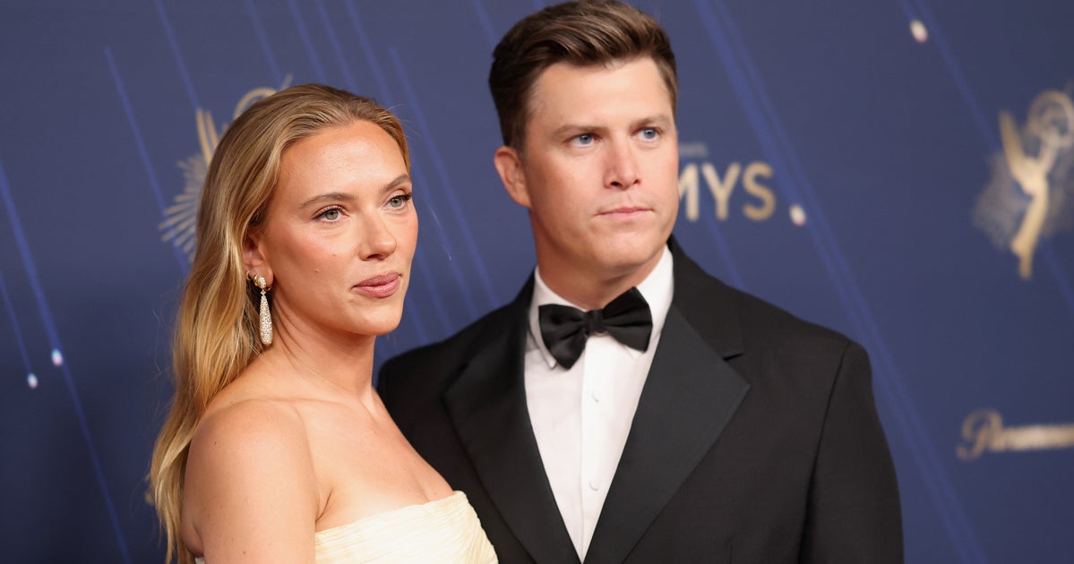  Scarlett Johansson Spills On Why She Ditched Now-Husband Colin Jost On First Date