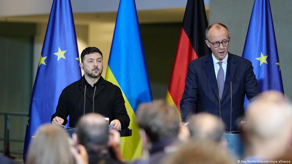  Ukraine-US talks ‘real chance for peace process’ — Germany – DW – 12/15/2025