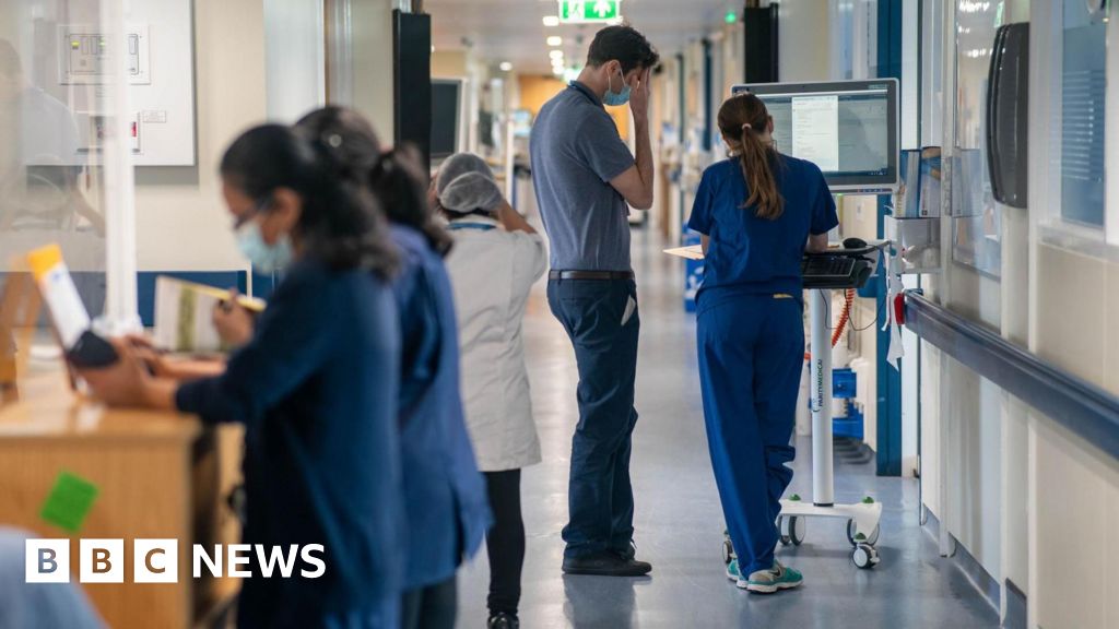  ‘Super flu’ surge a challenge ‘unlike any’ since the pandemic, Streeting says