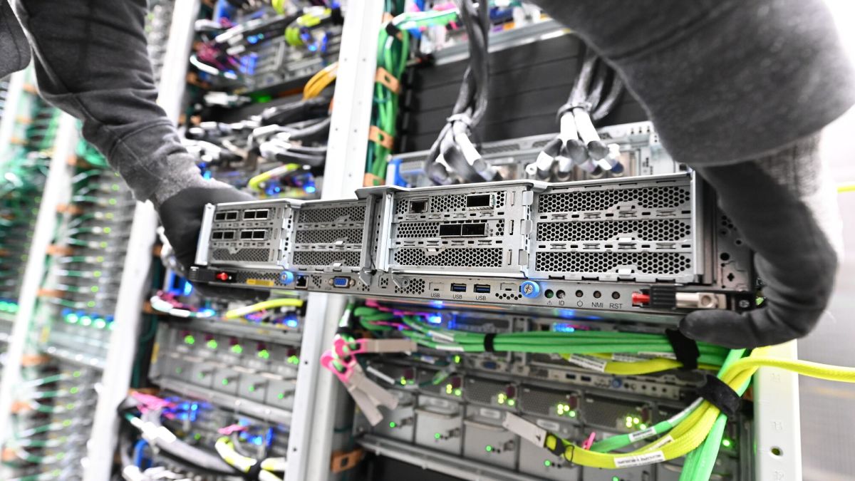  Amazon challenges competitors with on-premises Nvidia ‘AI Factories’