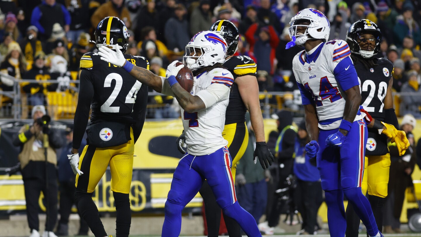  Bills run wild in 26-7 win in Pittsburgh