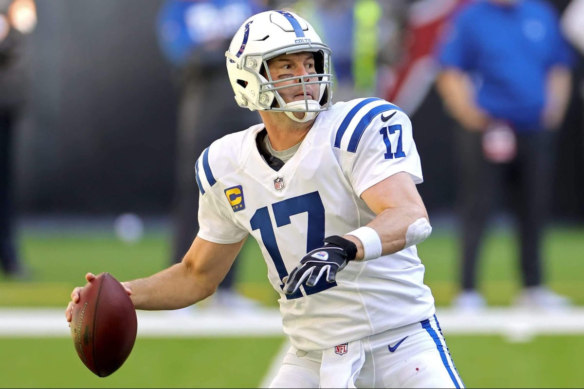  Colts sign Philip Rivers to practice squad, bringing 44-year-old QB out of retirement