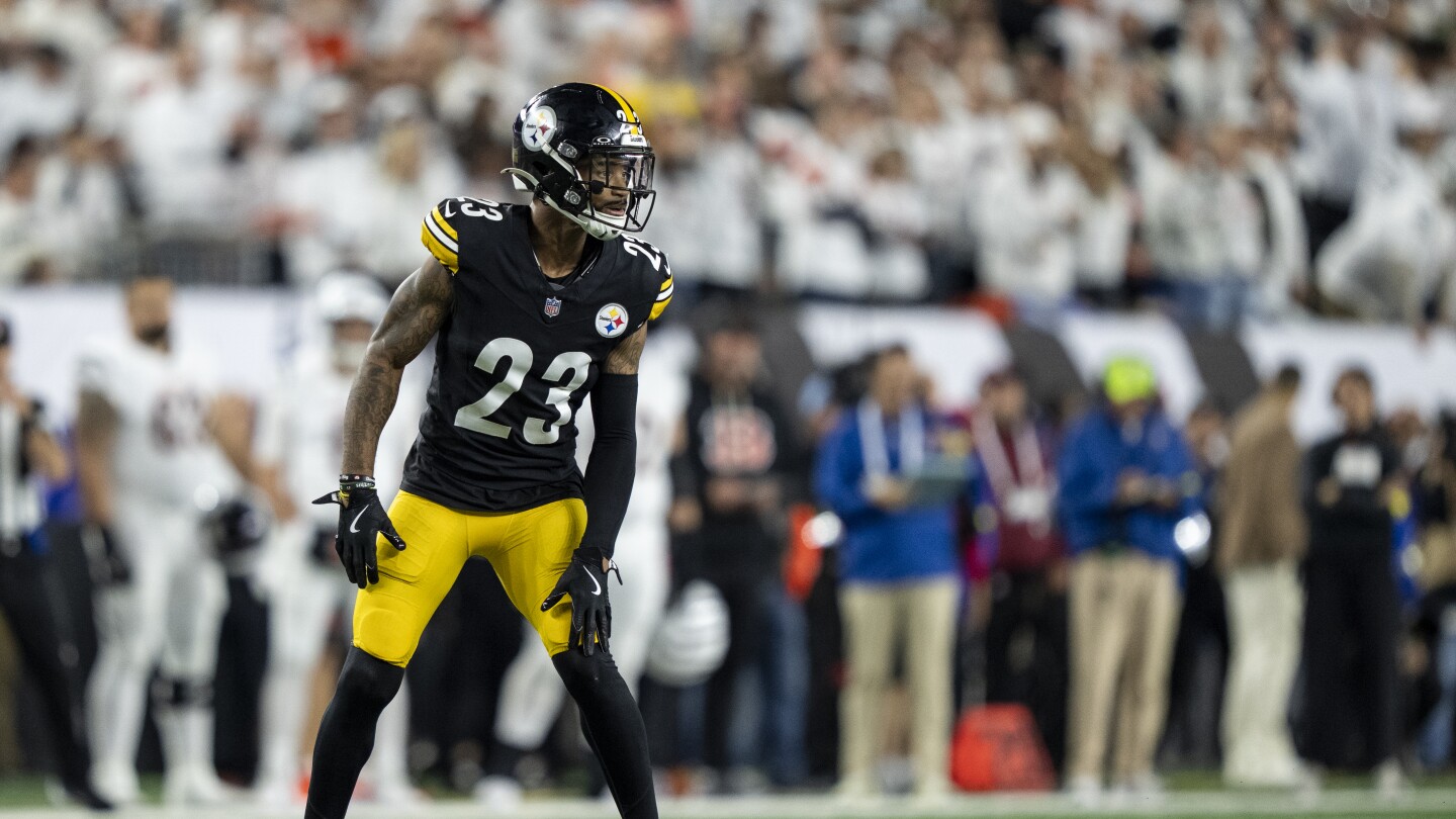  Eagles made a waivers claim for Darius Slay