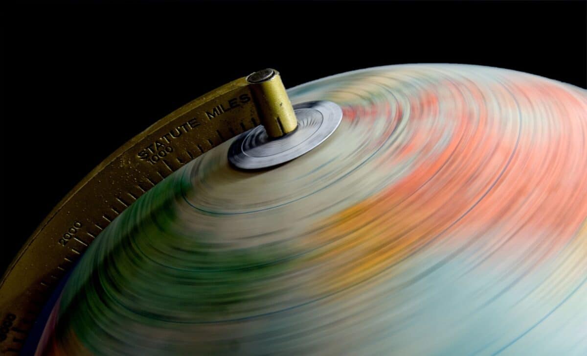  Earth’s Rotation Froze for a Billion Years, Scientists Finally Know Why