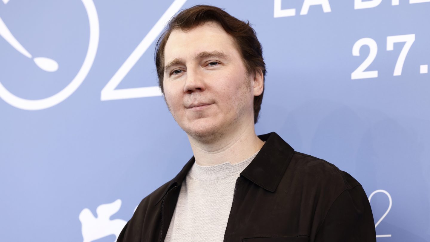  Paul Dano Defended by Matt Reeves After Quentin Tarantino Diss