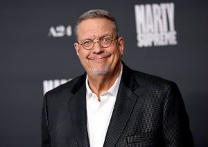 BEVERLY HILLS, CALIFORNIA - DECEMBER 08: Penn Jillette attends the Los Angeles premiere of A24's "Marty Supreme" at Samuel Goldwyn Theater on December 08, 2025 in Beverly Hills, California. (Photo by Monica Schipper/Getty Images)
