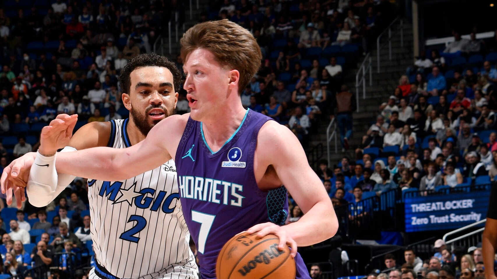  Kon Knueppel suffers right ankle injury vs. Magic