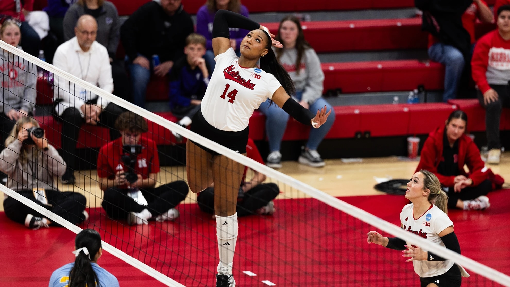  NCAA women’s volleyball regionals: Live updates, scores, schedule, highlights