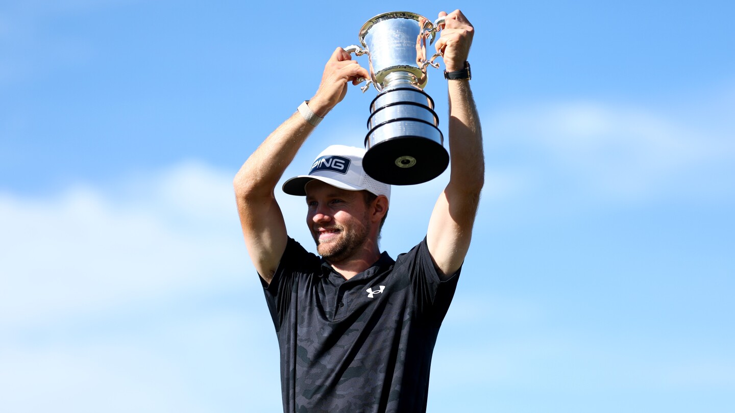  Rasmus Neergaard-Petersen denies Cam Smith first Australian Open title; Rory McIlroy makes plea