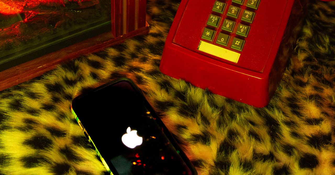  Phone Updates Used to Be Annoying. iOS 26 Is Awful