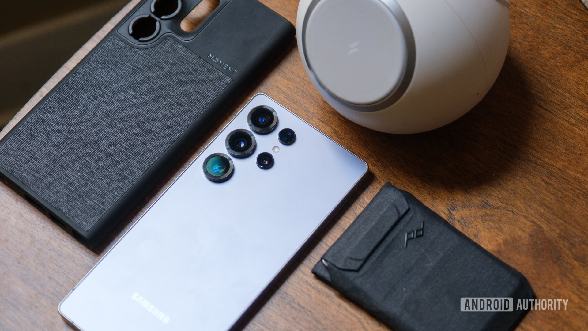  Galaxy S26 accessory leak reveals MagSafe-style cases