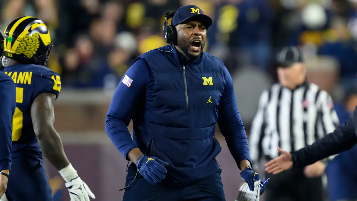  Sherrone Moore tosses it all away, and Michigan grapples with latest embarrassment