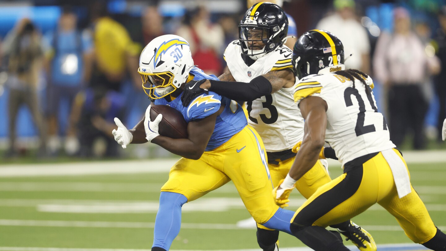  Steelers cut Darius Slay, add Asante Samuel Jr. to active roster