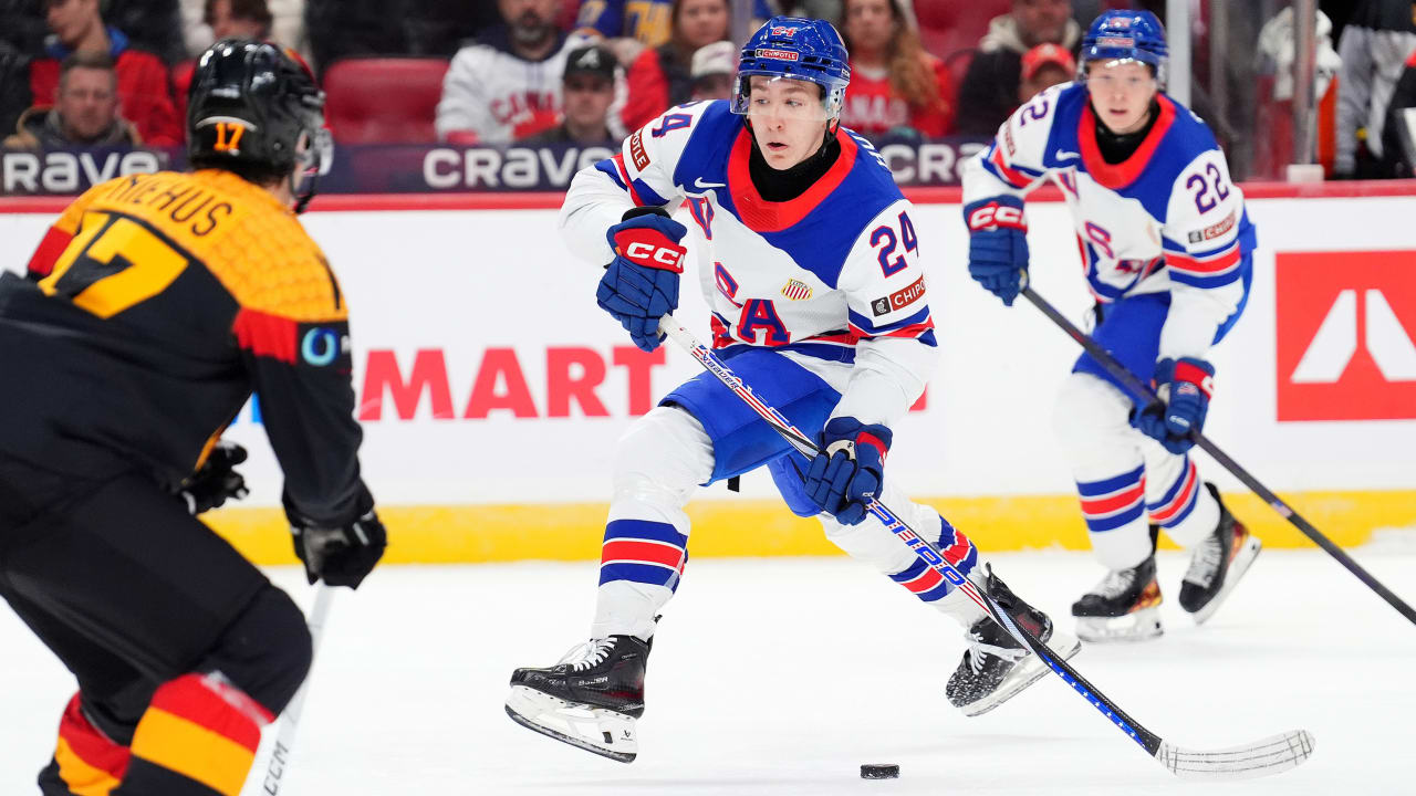  Sweden tops Slovakia in opener of 2026 World Junior Championship