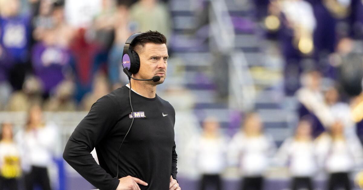  UCLA to hire Bob Chesney as its next head football coach