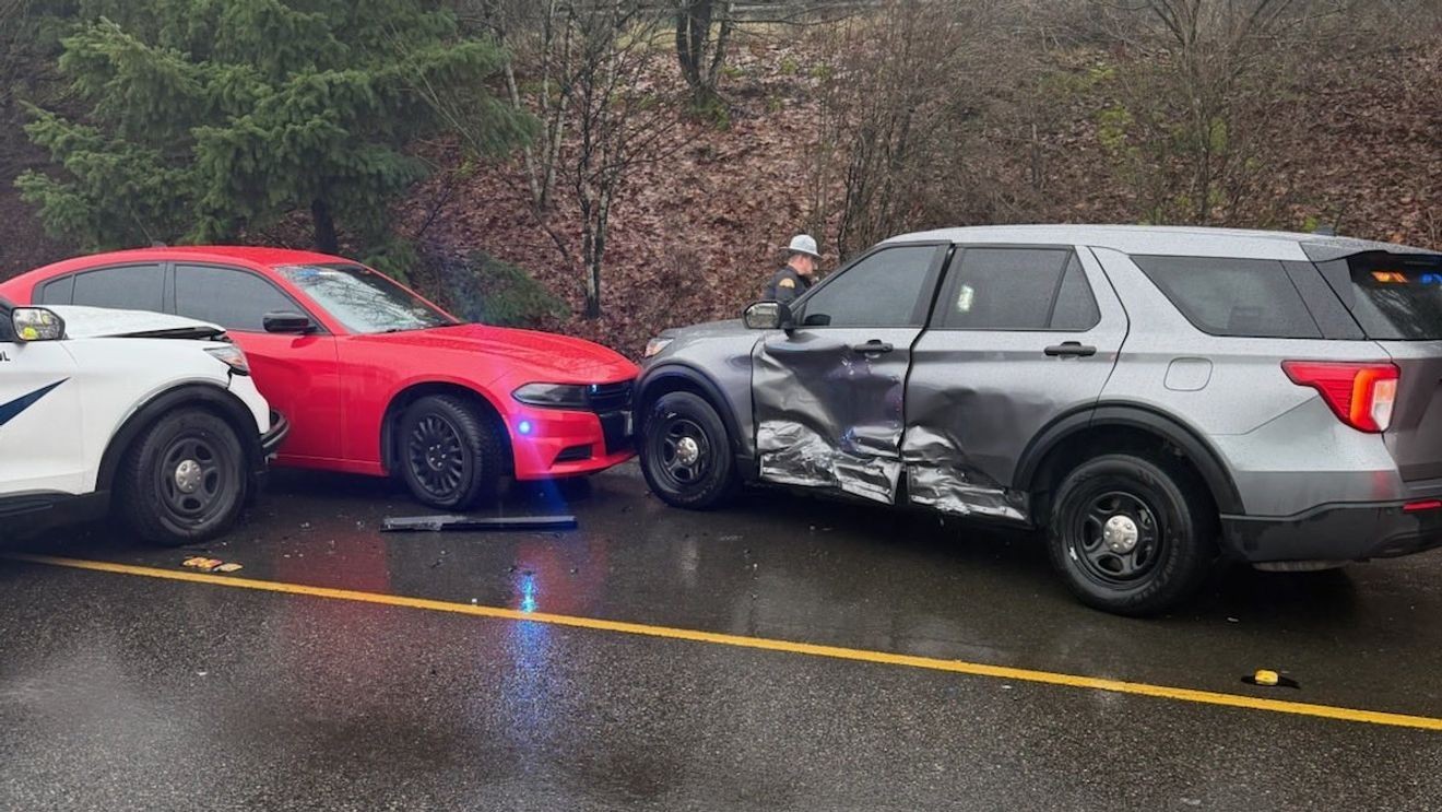  Suspect in custody after shoving WSP lieutenant to ground, stealing her vehicle