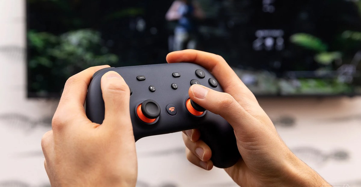 Remember Google Stadia? Steam finally made its gamepad worth rescuing