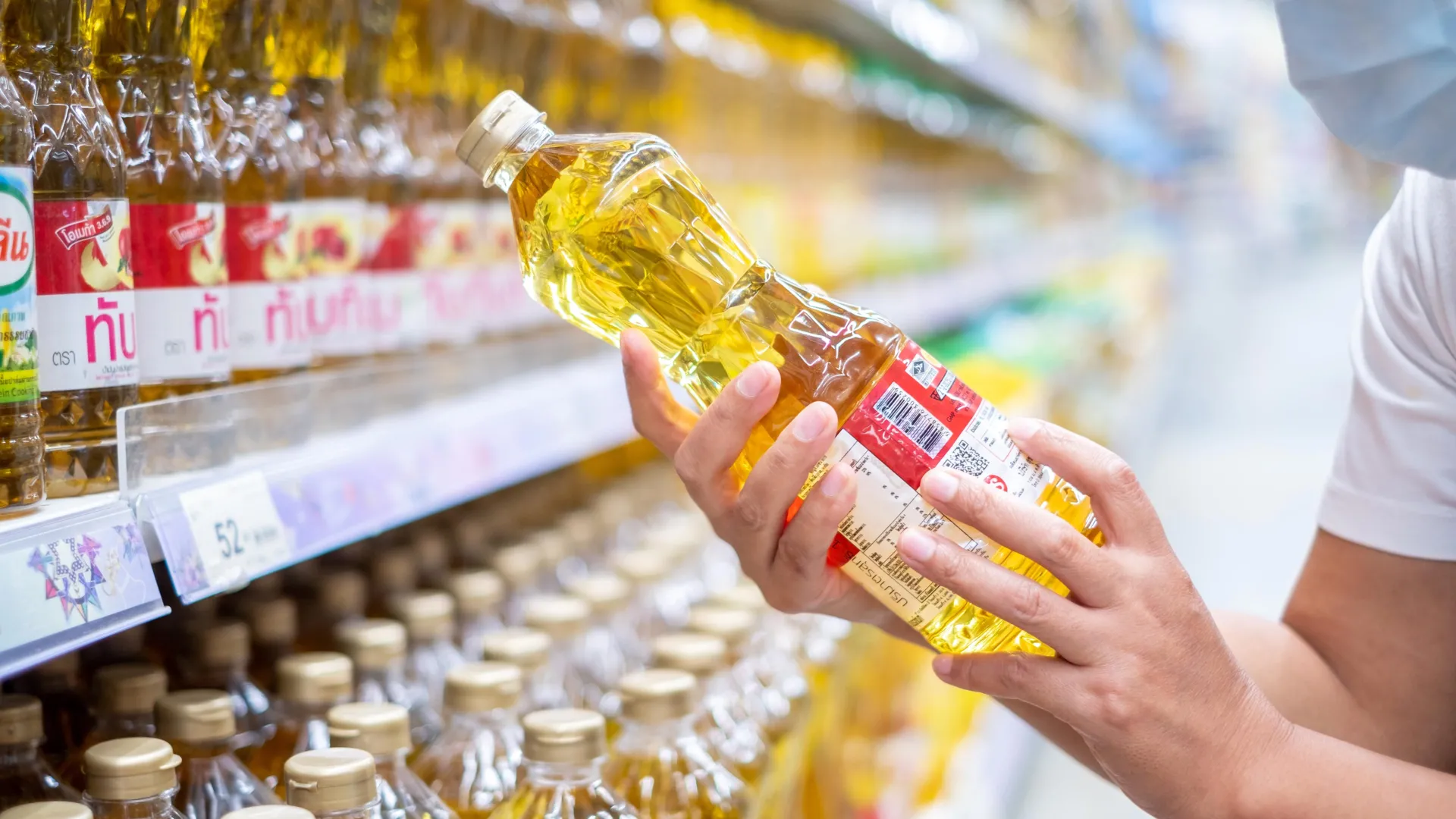  Scientists find a hidden obesity trigger in soybean oil