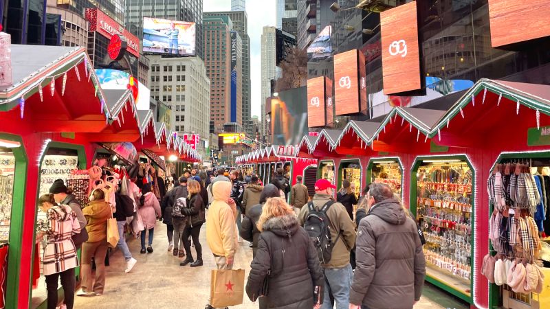  The K-shaped economy reigned in 2025. It’s not going away in 2026