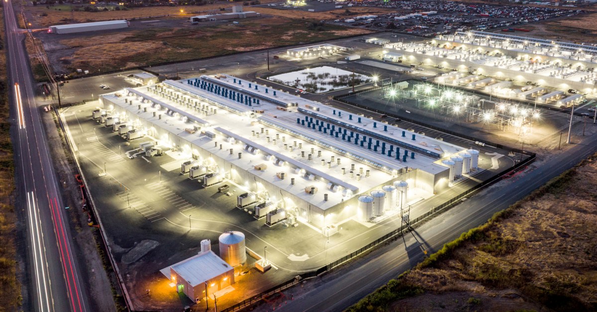  Data centers in Oregon might be helping to drive an increase in cancer and miscarriages