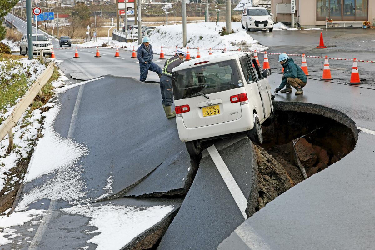  Dozens injured in M7.5 quake in Japan, gov’t warns of bigger temblor