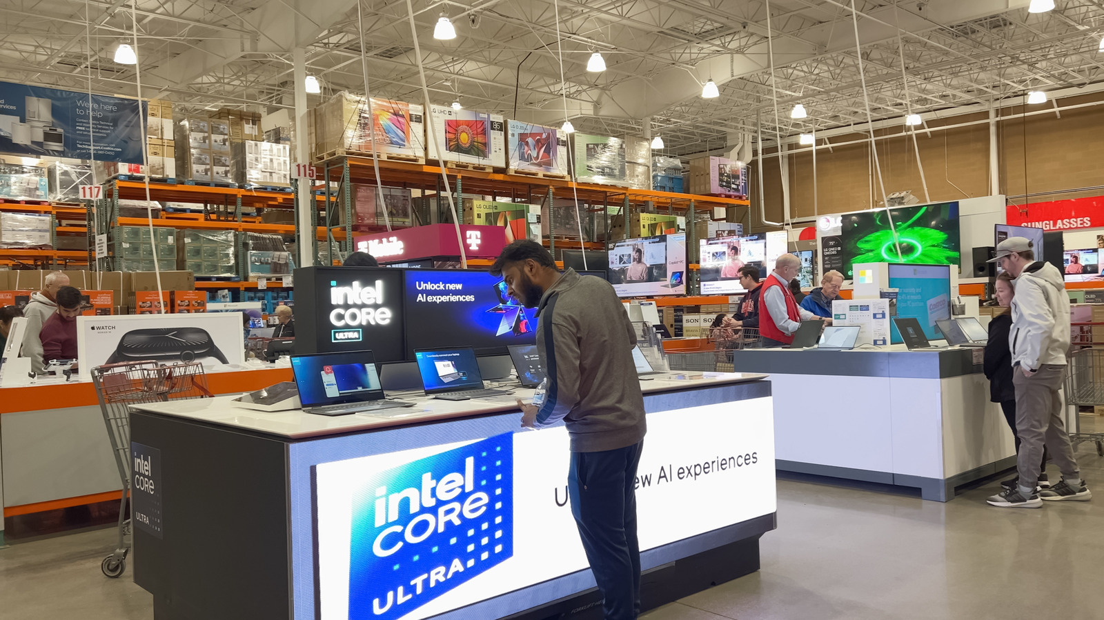  10 Electronics You Should Only Buy From Costco