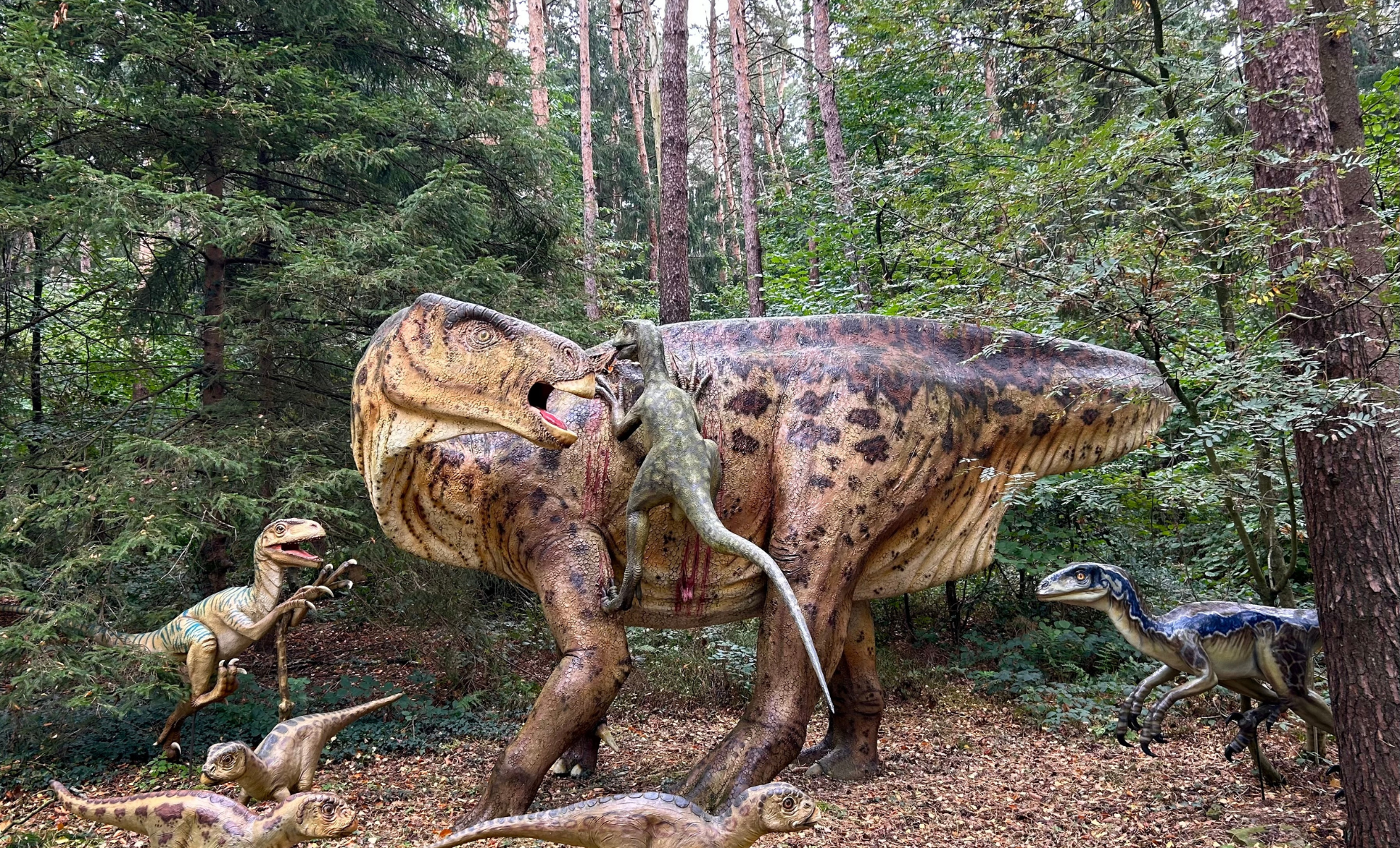  The Dinosaur Parenting Secret That Could Change Everything We Know About the Mesozoic