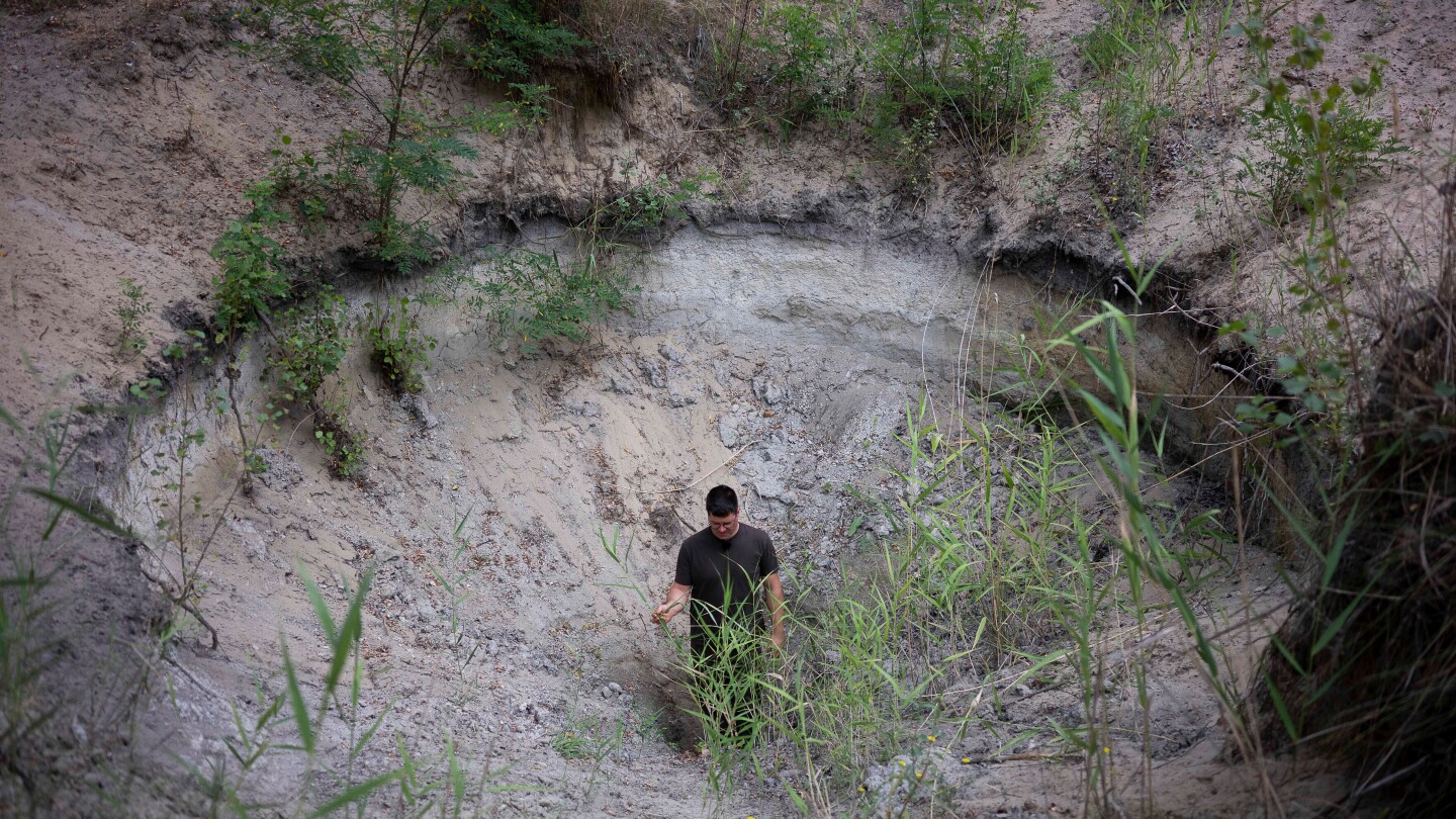  In Hungary, farmers battling ever-drier conditions tap a spa’s overflow water for help