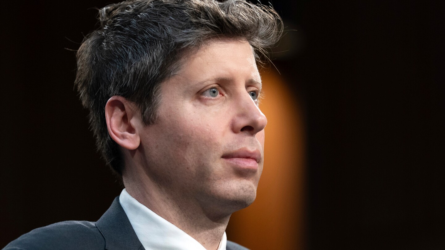  OpenAI CEO Sam Altman declares ‘code red’ to improve ChatGPT amid rising competition