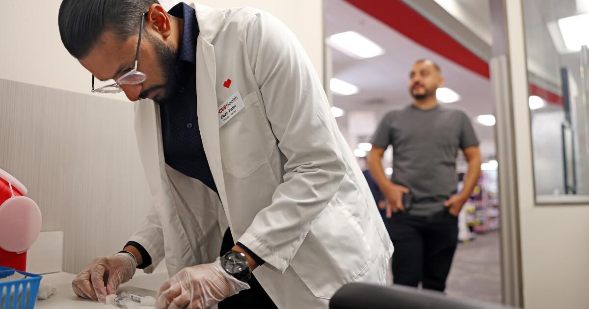  Flu season hits California early. Doctors worry it’ll be hard on kids