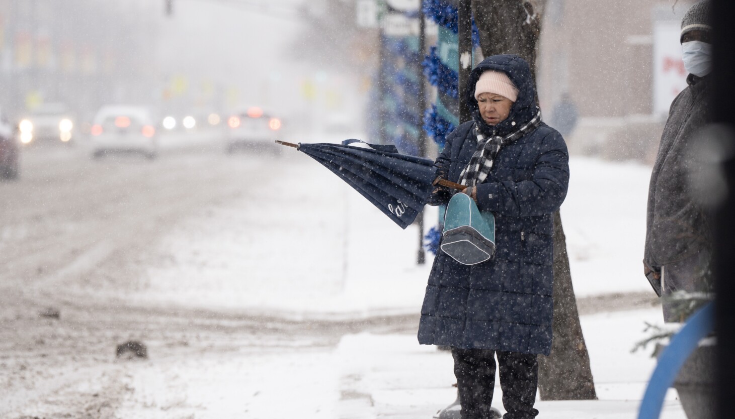  Saturday was snowiest November day in Chicago, as nearly 9 inches blanket parts of city